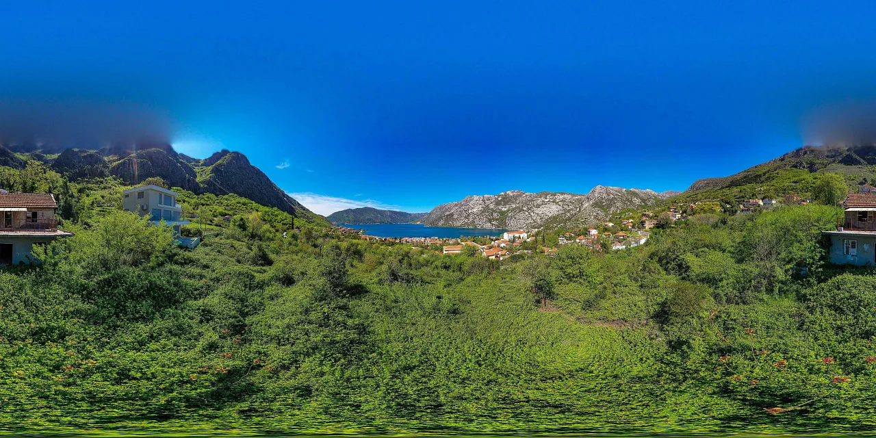 Premium-Hanglage Entwicklungsprojekt zu verkaufen — Risan, Bay of Kotor